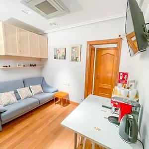 https://habitaciones-ayuntamiento-san-sebastian.basquecountryhotels.org